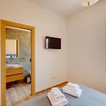 Syraki أزوليمنوس